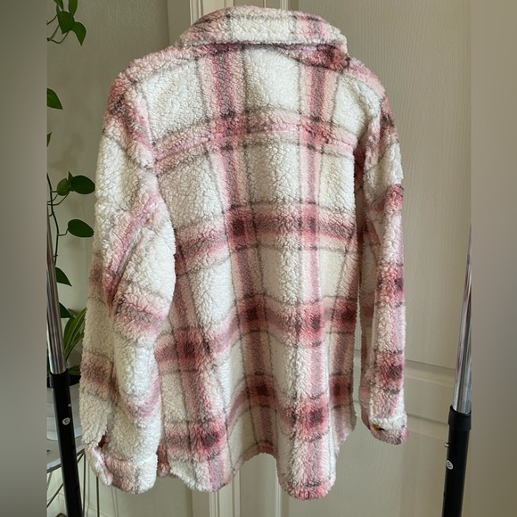 Pink and White Cozy Pink Winter Flannel Jacket Shacket XL - Picture 5 of 7